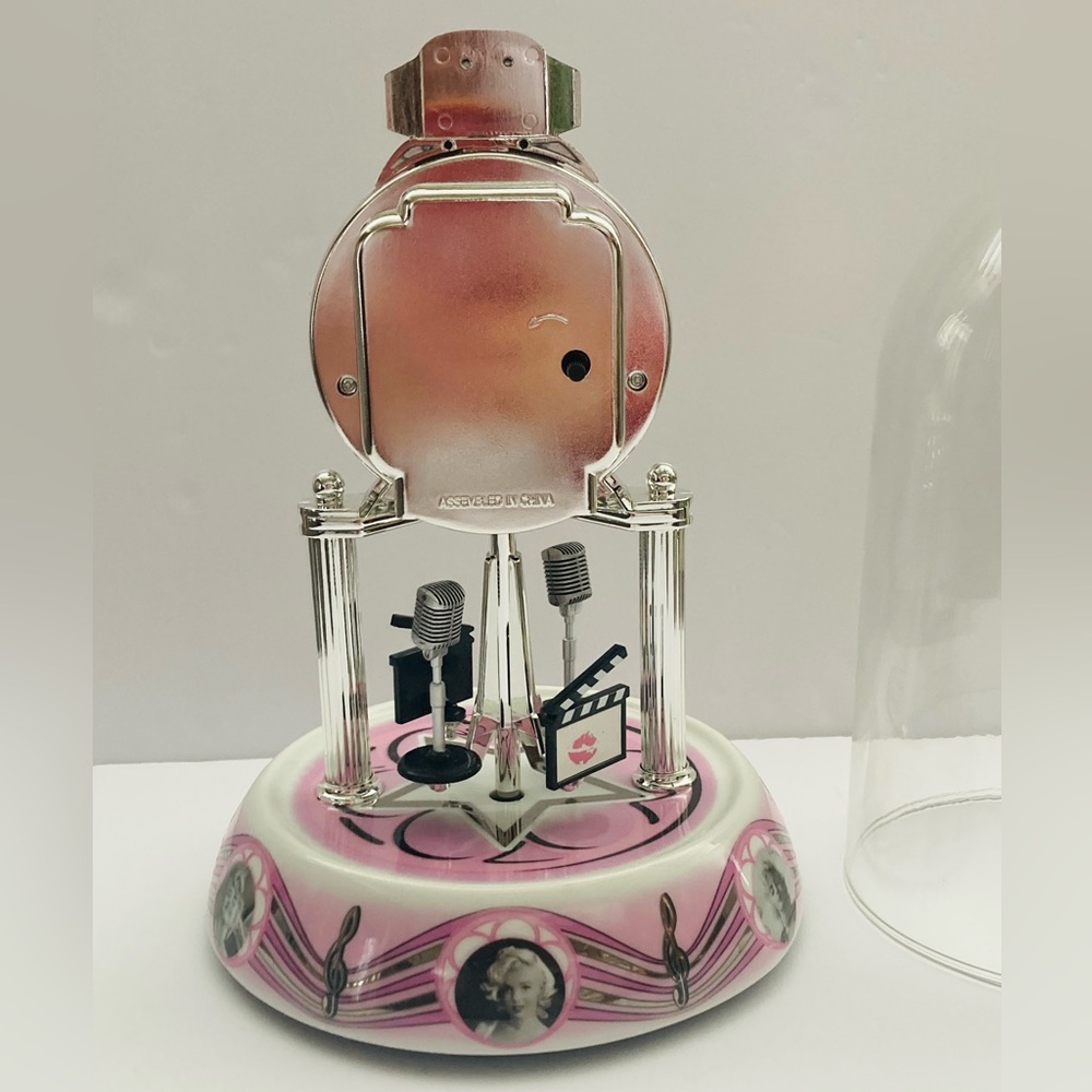 Vintage 2009 Marilyn Monroe Anniversary Porcelain Clock Rotating Pendulum/Dome - Picture 12 of 16